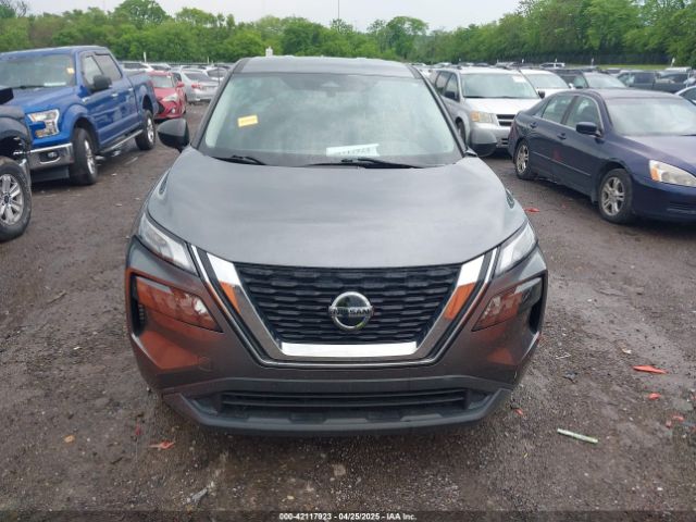 5N1AT3AB6MC749608 Nissan Rogue S Intelligent Awd