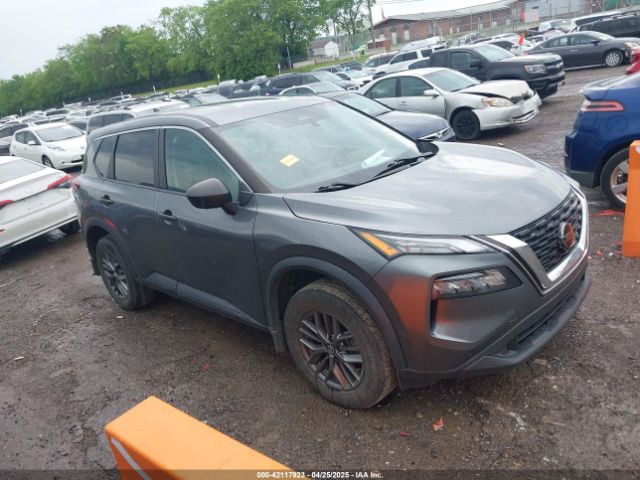 5N1AT3AB6MC749608 Nissan Rogue S Intelligent Awd