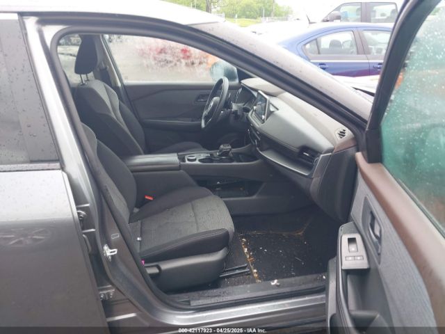 5N1AT3AB6MC749608 Nissan Rogue S Intelligent Awd