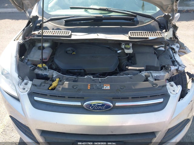 1FMCU0GX6FUA40651 Ford ESCAPE SE