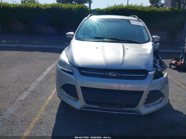 1FMCU0GX6FUA40651 Ford ESCAPE SE