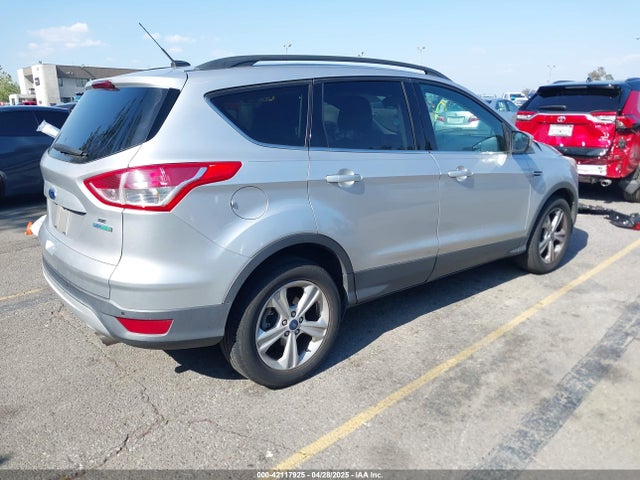 1FMCU0GX6FUA40651 Ford ESCAPE SE