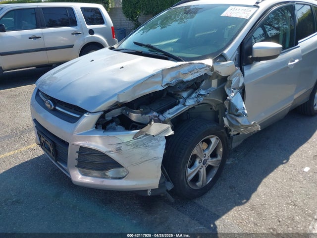 1FMCU0GX6FUA40651 Ford ESCAPE SE