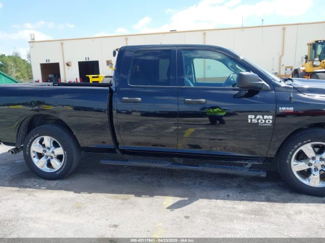 1C6RR6FT7LS128771 RAM 1500 Classic Tradesman  4x2 6'4 Box