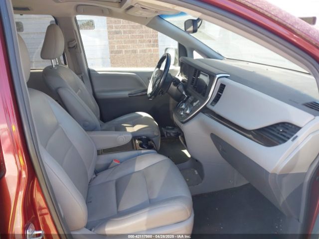 2015 TOYOTA SIENNA 5TDYK3DC3FS666438 Photo 4