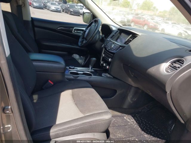5N1DR2MM6JC631170 Nissan Pathfinder Sv