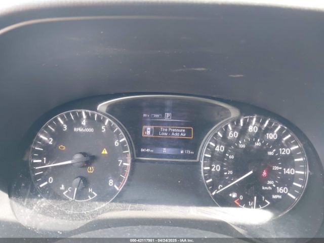 5N1DR2MM6JC631170 Nissan Pathfinder Sv