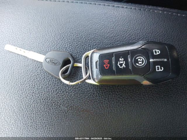 1FM5K8D82HGD50050 Ford EXPLORER XLT