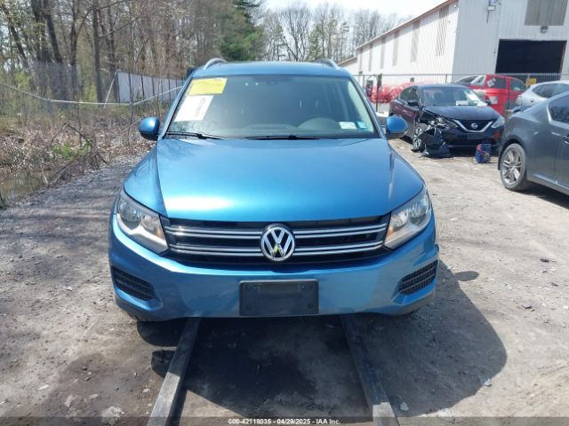 WVGSV7AX9HK008379 Volkswagen Tiguan 2.0t Wolfsburg Edition