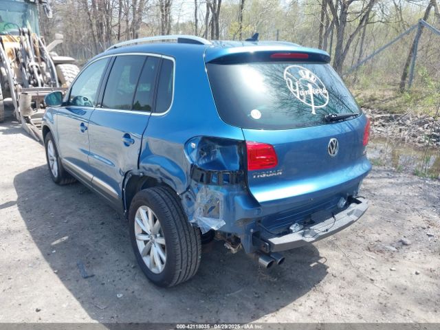 WVGSV7AX9HK008379 Volkswagen Tiguan 2.0t Wolfsburg Edition