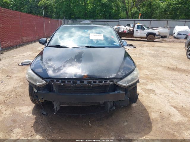 KMHD74LF8HU065490 Hyundai ELANTRA SE