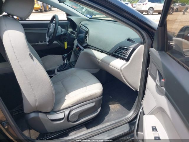 KMHD74LF8HU065490 Hyundai ELANTRA SE