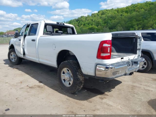 3C6UR5HJ9PG564714 RAM 2500 Tradesman  4x4 8' Box