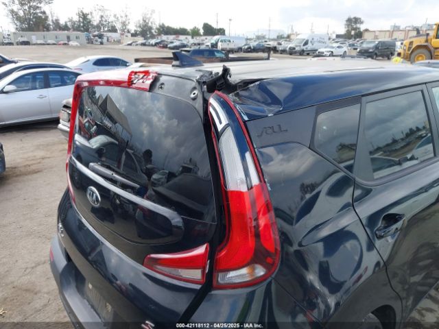 KNDJ23AU7M7126130 KIA SOUL S