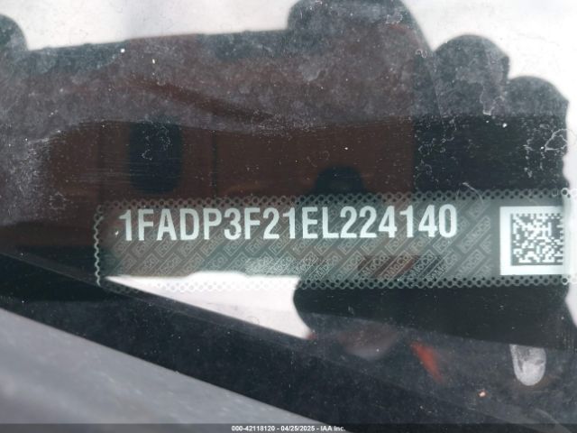 1FADP3F21EL224140 Ford FOCUS SE