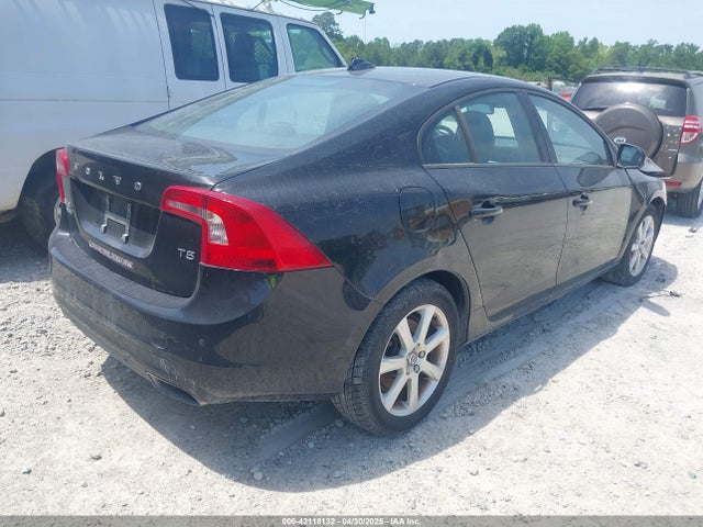 YV126MFJ6G2409403 Volvo S60 T5 Drive-e