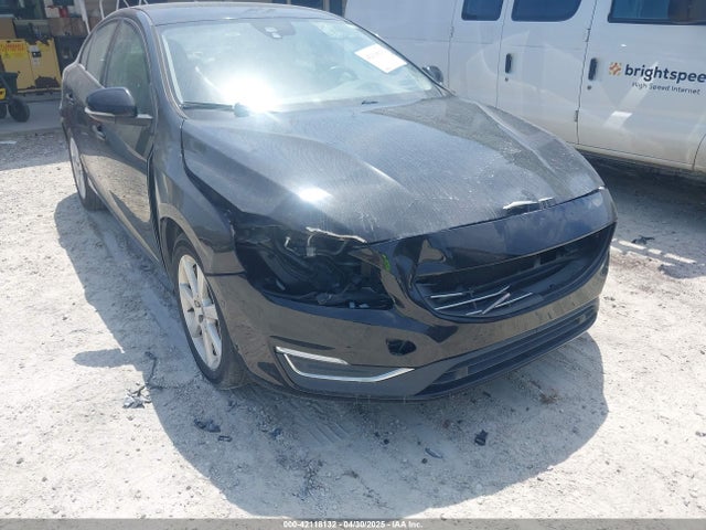 YV126MFJ6G2409403 Volvo S60 T5 Drive-e