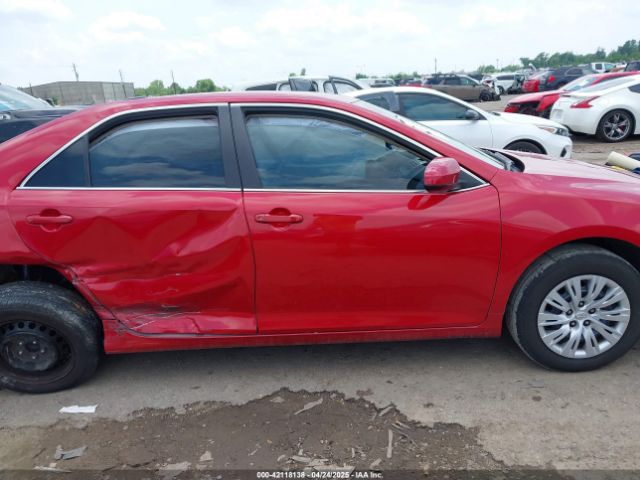 4T4BF1FK9ER431735 Toyota CAMRY L