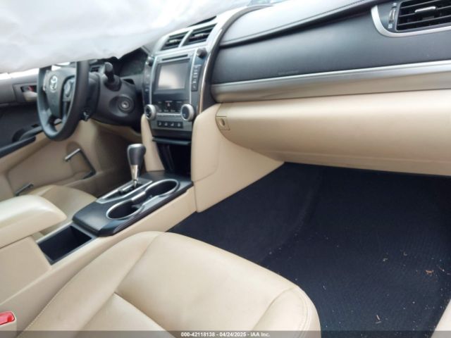 4T4BF1FK9ER431735 Toyota CAMRY L