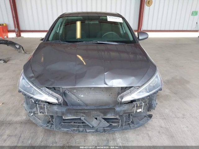 Hyundai ELANTRA SE 2019 KMHD74LF7KU818921 Image 13