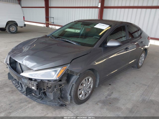Hyundai ELANTRA SE 2019 KMHD74LF7KU818921 Image 2