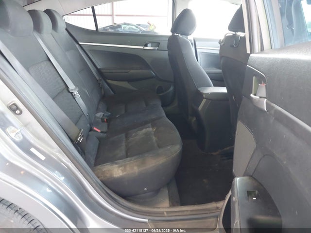 Hyundai ELANTRA SE 2019 KMHD74LF7KU818921 Image 8