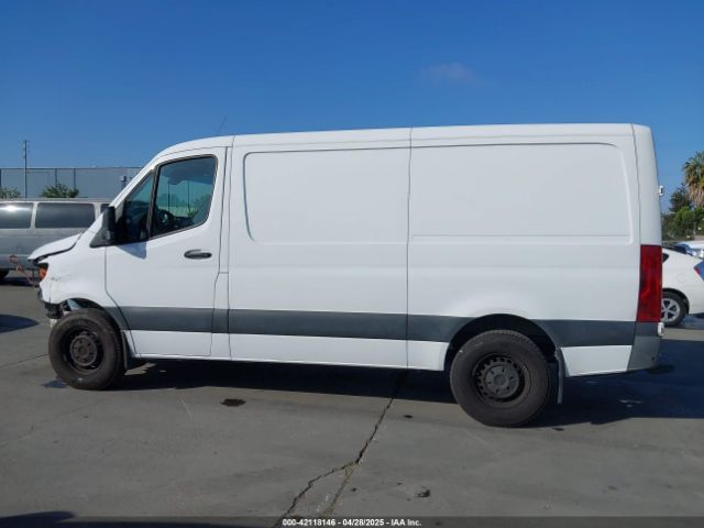 W1Y4EBHY8MT075330 Mercedes-Benz Sprinter 2500 Standard Roof V6