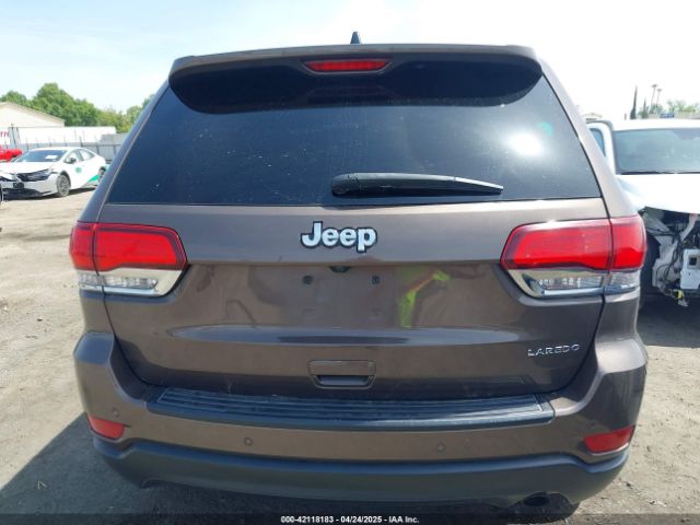 1C4RJEAG3LC220295 Jeep Grand Cherokee Laredo E 4x2
