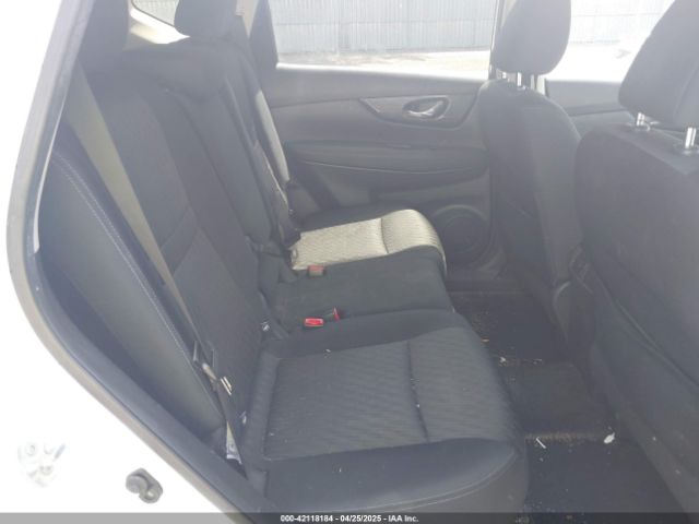 KNMAT2MVXHP584388 Nissan ROGUE SV