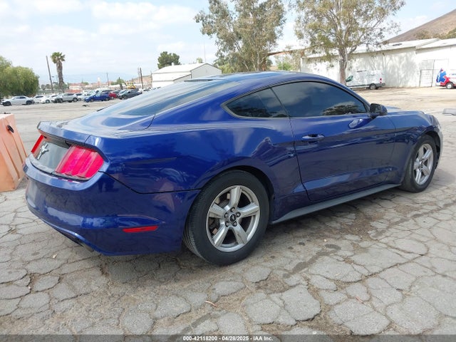 1FA6P8AM5G5300125 Ford Mustang V6