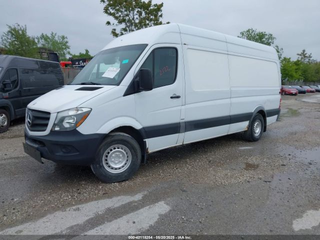 WD3PE8DE1E5899704 Mercedes-Benz Sprinter 2500 High Roof