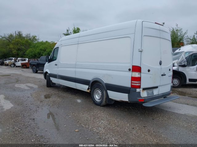 WD3PE8DE1E5899704 Mercedes-Benz Sprinter 2500 High Roof