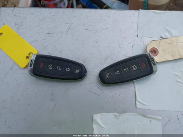 1FMCU0JX5EUB22801 Ford Escape Titanium