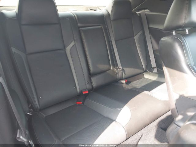2C3CDZAGXKH632914 Dodge Challenger Sxt