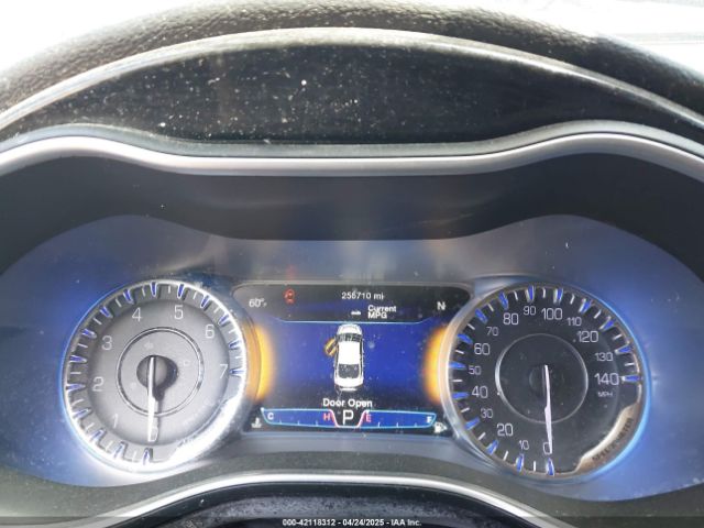 1C3CCCCBXFN650313 Chrysler 200 C