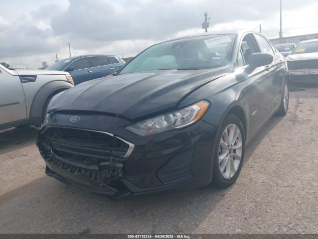 3FA6P0LU8KR126779 Ford Fusion Hybrid Se