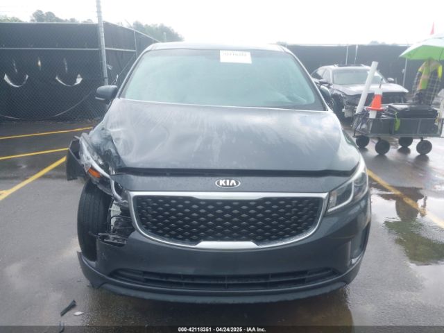 KNDMB5C15H6221020 KIA SEDONA LX