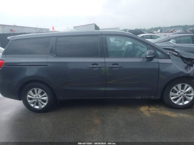 KNDMB5C15H6221020 KIA SEDONA LX