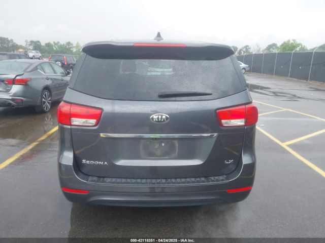 KNDMB5C15H6221020 KIA SEDONA LX
