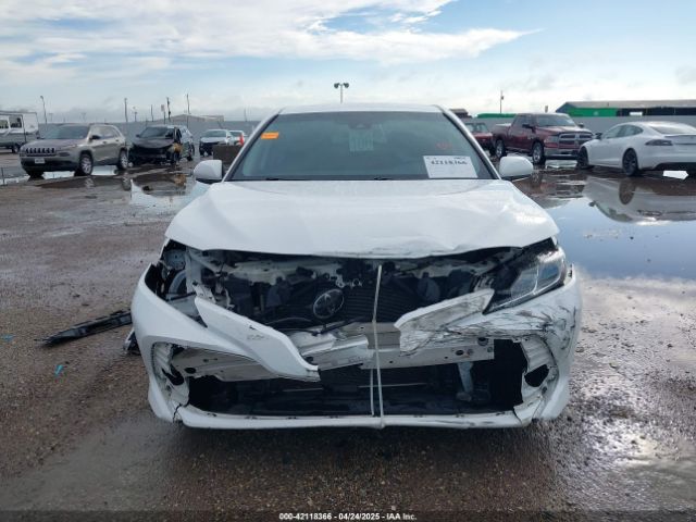 4T1C11AK8LU395831 Toyota CAMRY LE