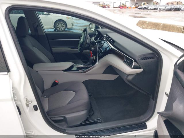 4T1C11AK8LU395831 Toyota CAMRY LE