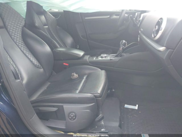 2018 AUDI S3 WAUB1GFF1J1075616 Photo 4