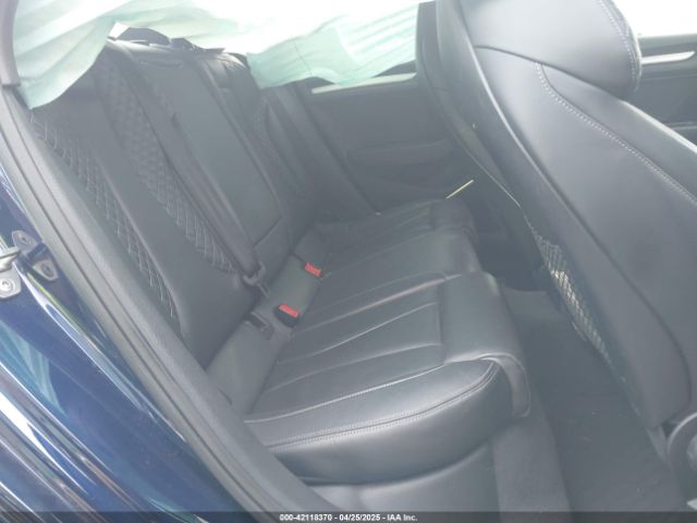 2018 AUDI S3 WAUB1GFF1J1075616 Photo 7