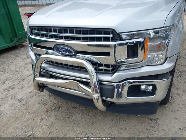 1FTFX1E5XJKG09599 Ford F-150 Xlt