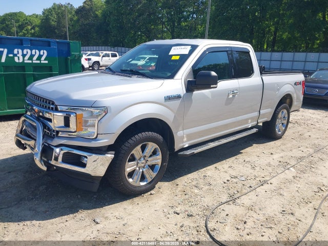 1FTFX1E5XJKG09599 Ford F-150 Xlt