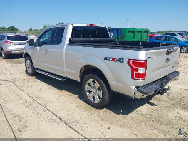 1FTFX1E5XJKG09599 Ford F-150 Xlt