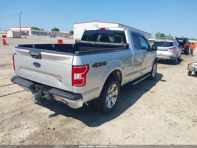 1FTFX1E5XJKG09599 Ford F-150 Xlt