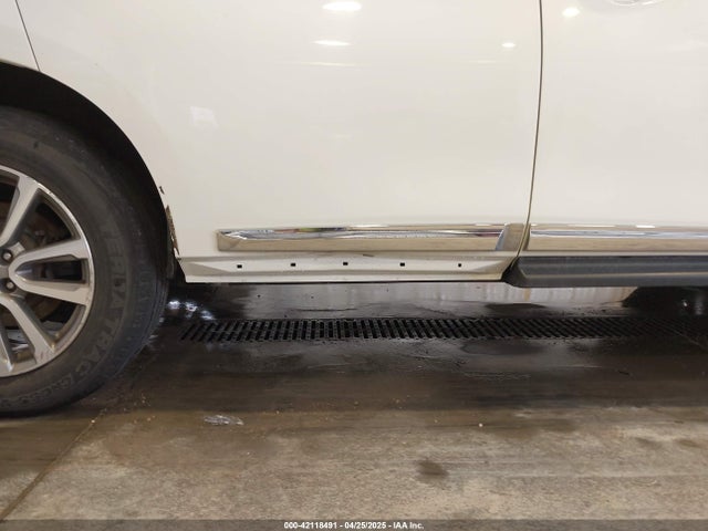 5N1AR2MM7EC687692 Nissan Pathfinder Sl