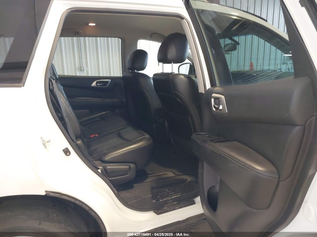 5N1AR2MM7EC687692 Nissan Pathfinder Sl