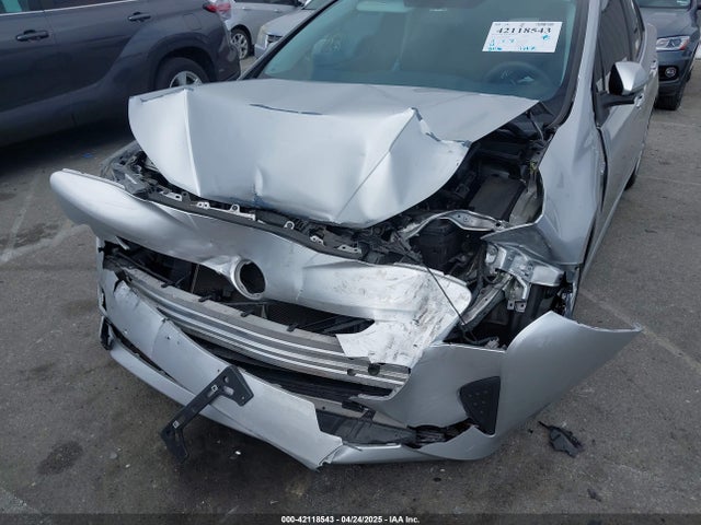 JTDKBRFUXG3506476 Toyota Prius Two